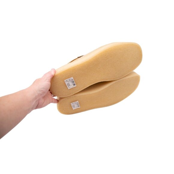 Clarks Tan Corduroy Sneakers - Picture 11 of 12